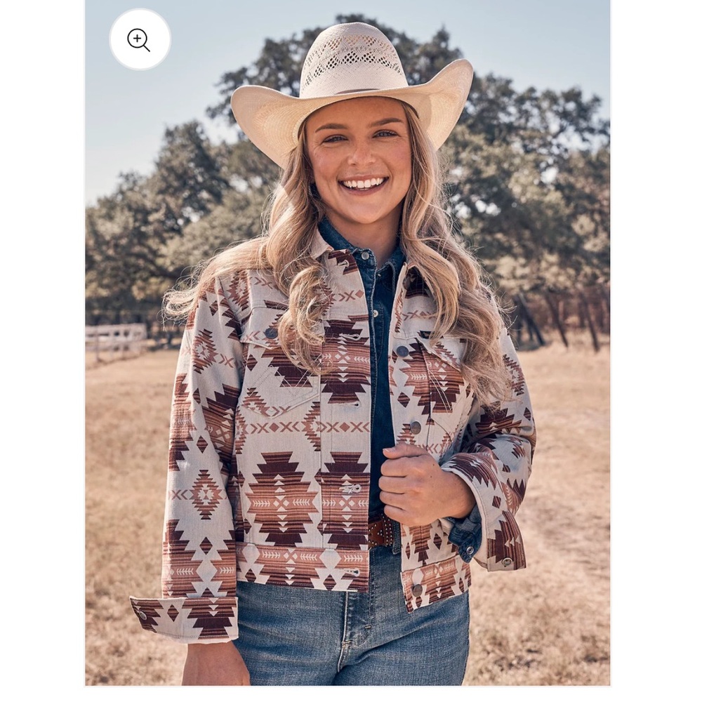 Wrangler Retro  Geo Brown Aztec  Western Print  Boyfriend Jacket
